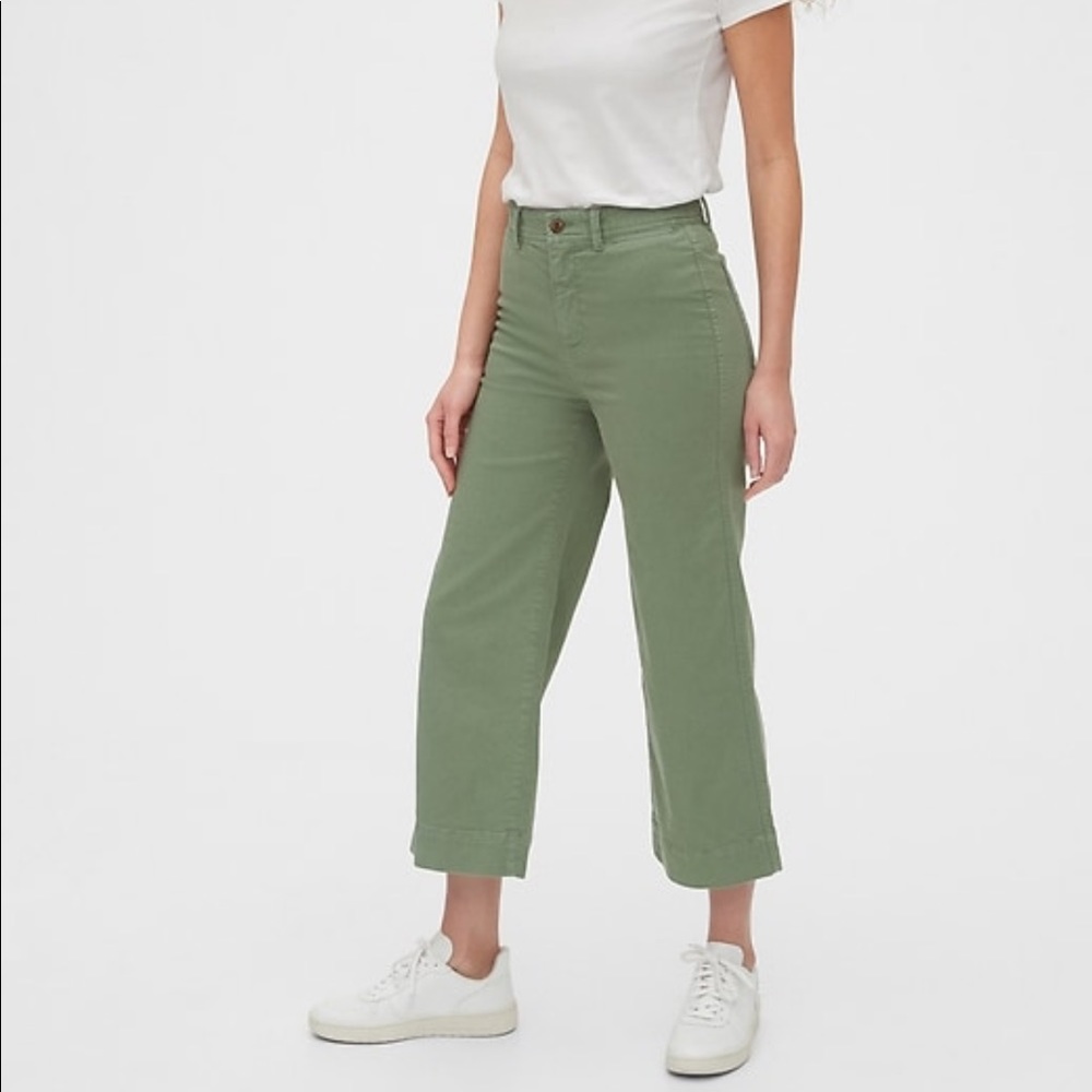 GAP high rise wide leg cropped pants